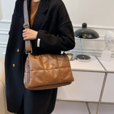 ビッグキルティングバッグ