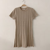半袖リブニットワンピース