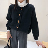 トグルボタンニットアウター