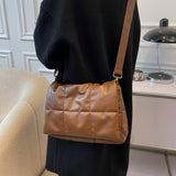 ビッグキルティングバッグ