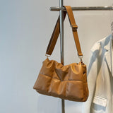 ビッグキルティングバッグ