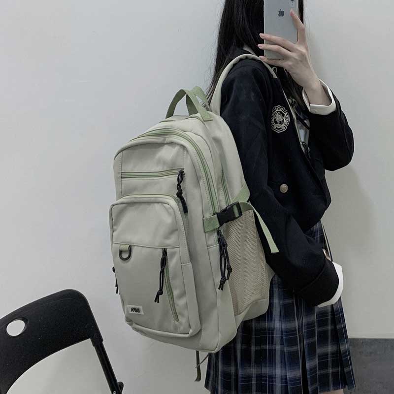 シンプルデイリーリュック