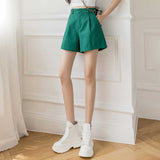 シンプルタックハーフパンツ