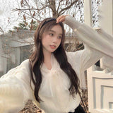 ビジューボウタイリボンブラウス