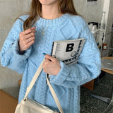 ルーズケーブルニット