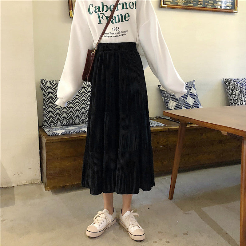 プリーツティアードロングスカート