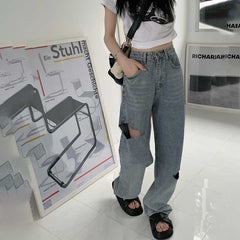 ハイウエストダメージデニム