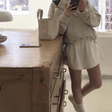 ボタンバイカラーフーディー