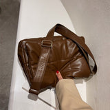 ビッグキルティングバッグ