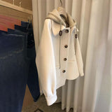 フード付きボタンコート