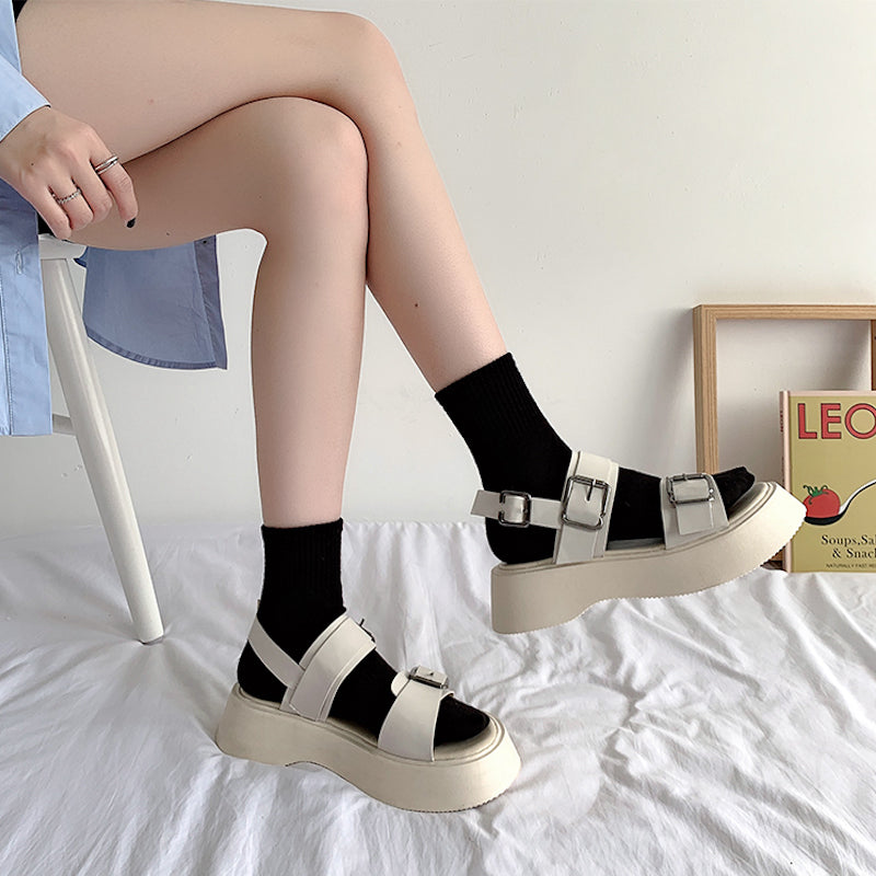 ダブルベルト厚底サンダル