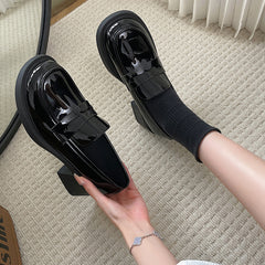 シンプルレザーハイヒールローファー