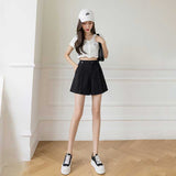 シンプルタックハーフパンツ