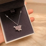 ピンククリスタルキューピッドネックレス