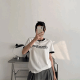モノトーンロゴリンガーTシャツ