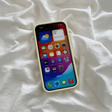 タフティングアップリケiPhoneケース