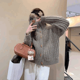 トグルボタンケーブルニットカーディガン