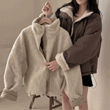 リバーシブルボアチェックダウン