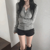 ボタンネックリブニットロンT