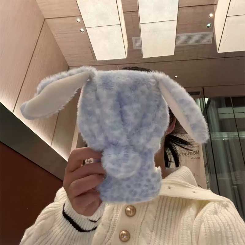 フード付きレオパードファーiPhoneケース