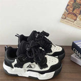 デザインテックスニーカー