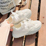 パールレースチャーム付きスニーカー