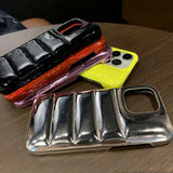 メタリックダウンジャケットiPhoneケース