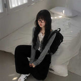 レースレイヤードグレーカーディガン