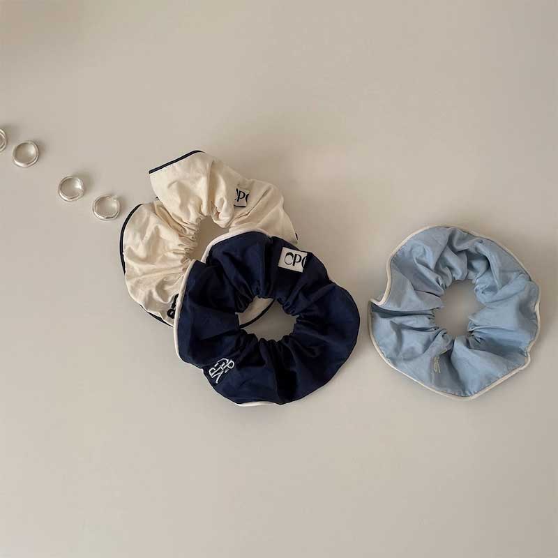エンドライン刺繍シュシュ