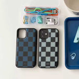 ブルータイルチェッカーiPhoneケース