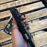 ゴシッククロスグリッターiPhoneケース