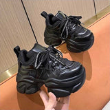 厚底デザインストリングスニーカー