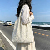 デザインフラワーパターントートバッグ