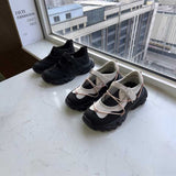 ドローコードスニーカーサンダル