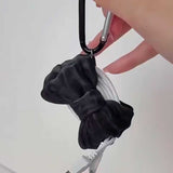 モノトーンリボンイヤホンホルダー