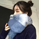 ブルーチェックマフラー