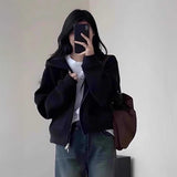 クラシックブラックパーカー