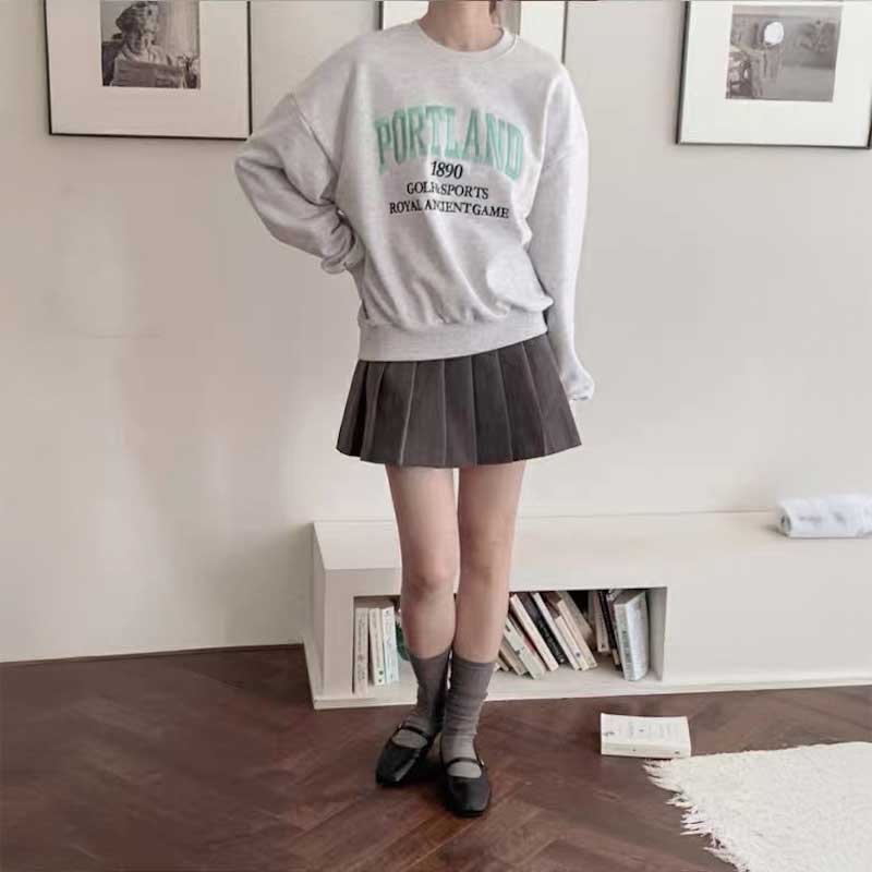 レトロポップ刺繍ロゴスウェット