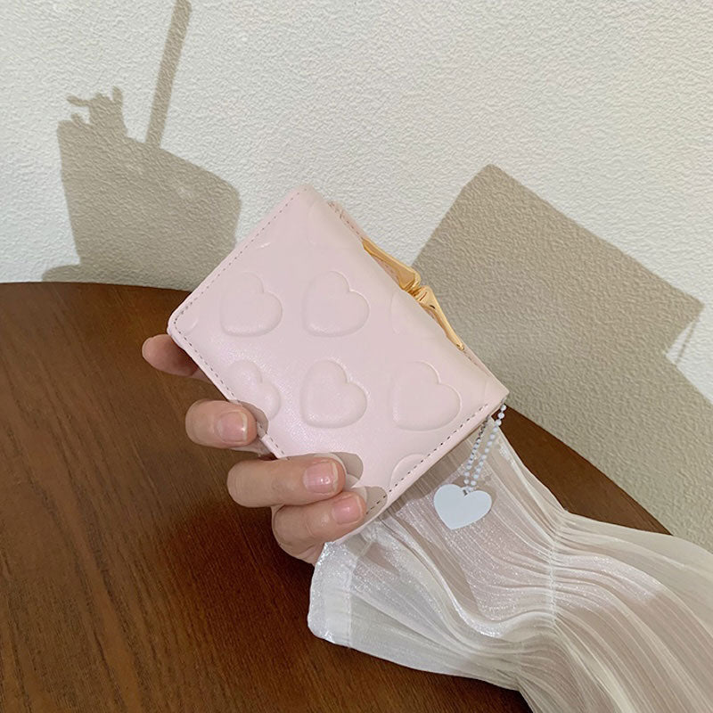 ハートエンボスがま口ミニ財布