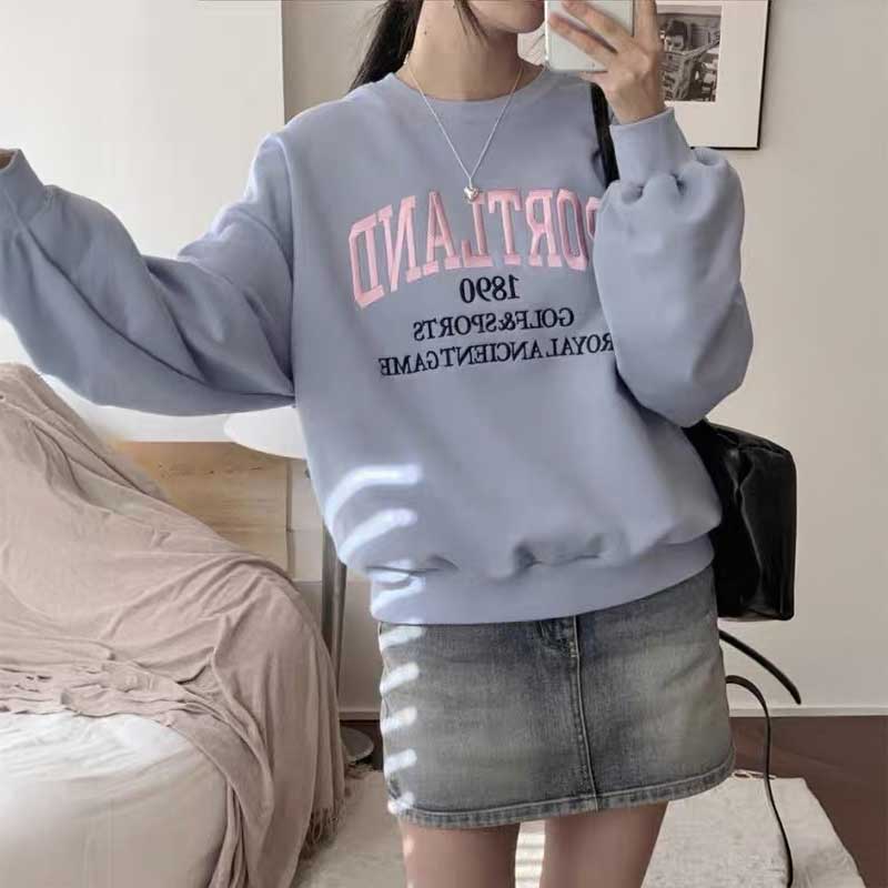 レトロポップ刺繍ロゴスウェット