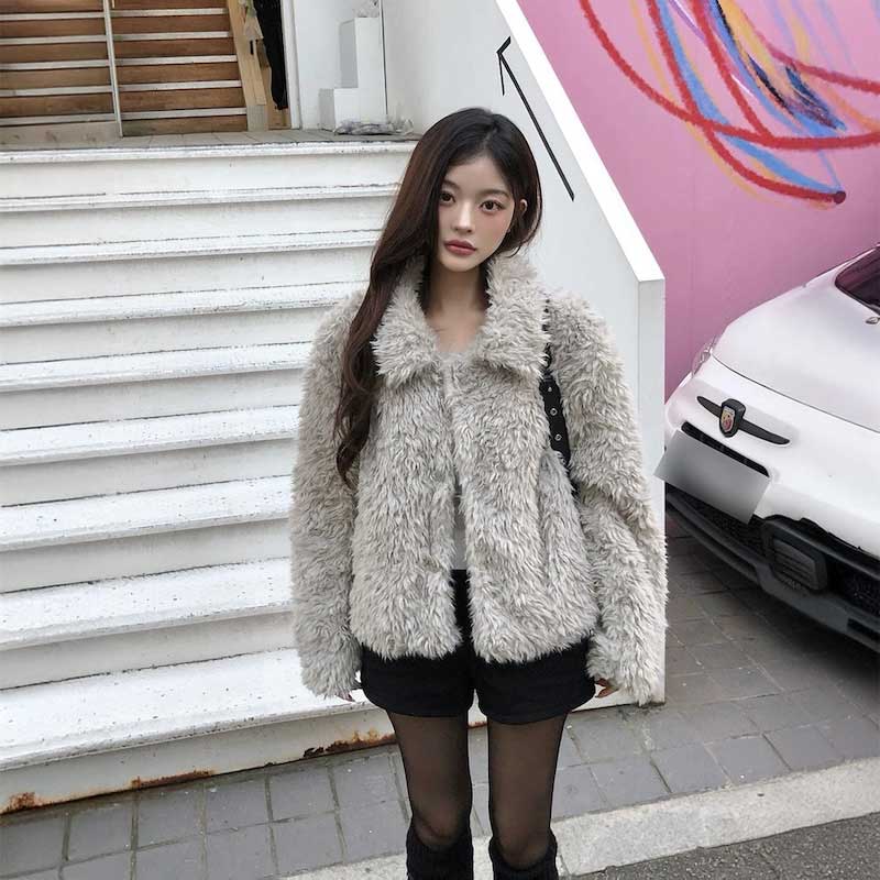 ❤❤専用でございます❤❤【CHIE】ふんわり❤オフホワイトファージャケット❤ スモーキーファージャケット – GIRLS CRUSH