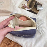 リボン刺繍スクエアメイクポーチ