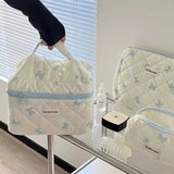 ブルーリボンキルトメイクポーチ