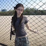 シンプルクルーネックTシャツ