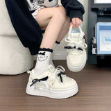 モノクロガールリボンスニーカー