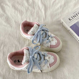 スプリングフローラルスニーカー