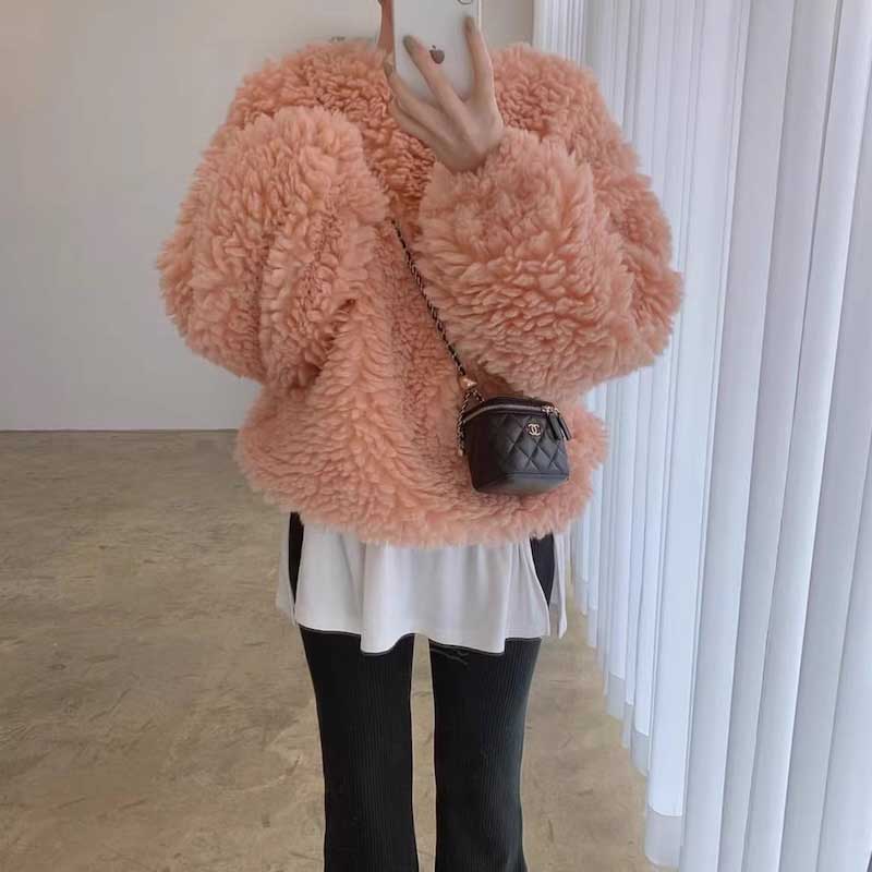 ボリュームシープボアトップス