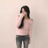 オフショルダーシャギーニット