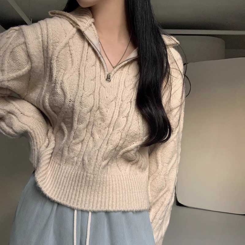 ハーフジップケーブルニット