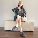 サイドラインスポーツスニーカー